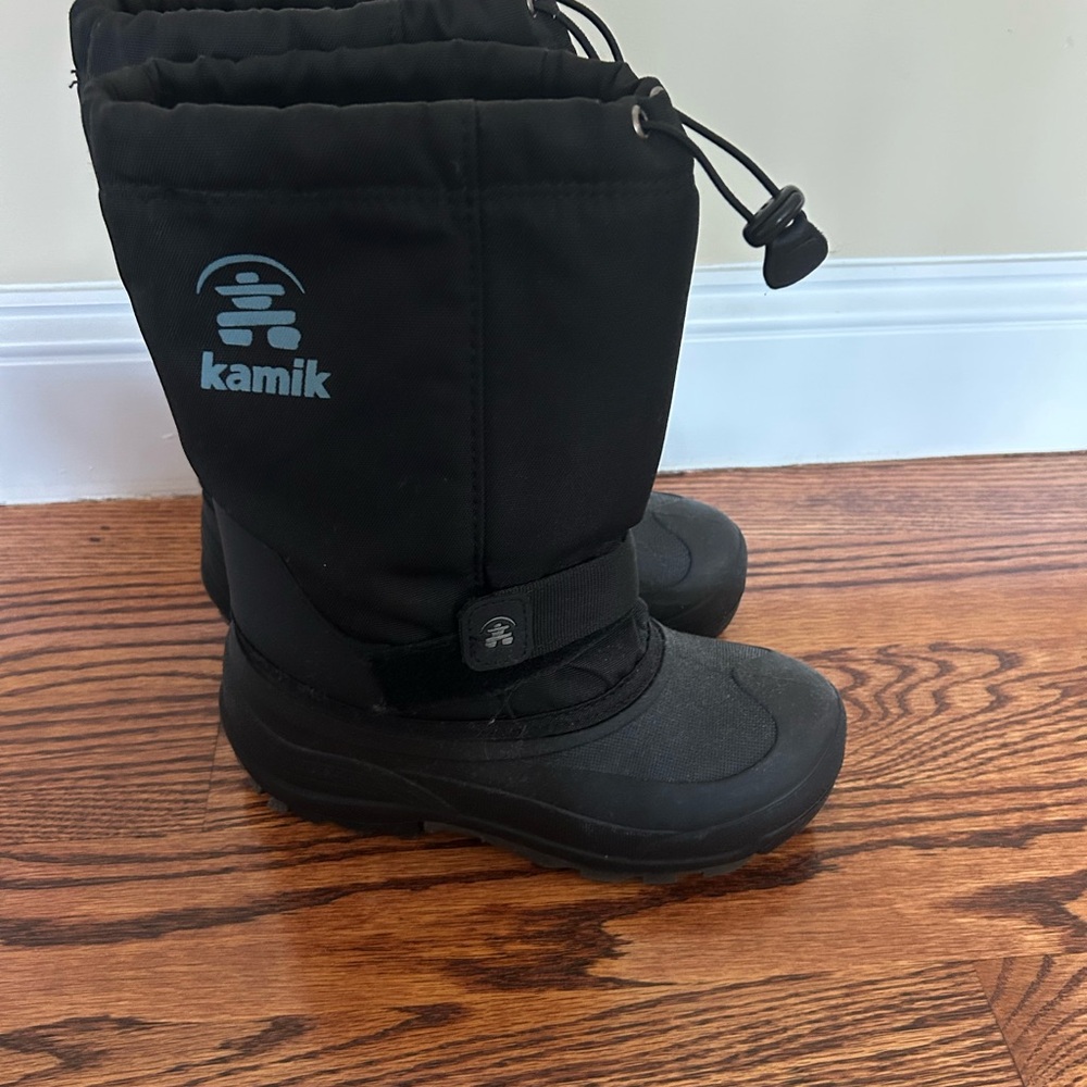 Kamik Black Winter Boots with Adjustable Top